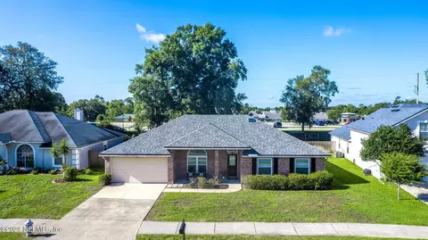 1870 Belhaven Dr, Orange Park, FL 32065