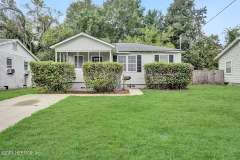 4820 Louisa Ter, Jacksonville, FL 32205
