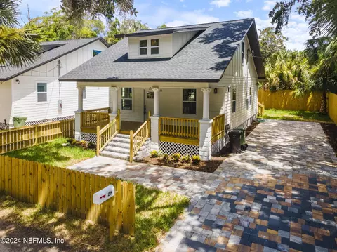 26 Mc Millan St, Saint Augustine, FL 32084