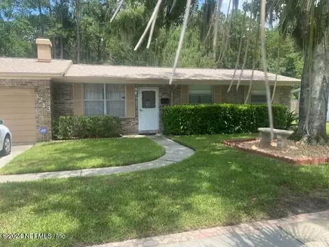 3213 Donhurst St, Jacksonville, FL 32277