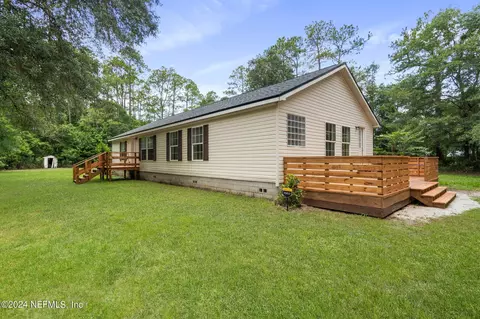 4840 Chester St, Hastings, FL 32145