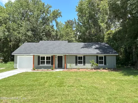 37091 Oxford St, Hilliard, FL 32046