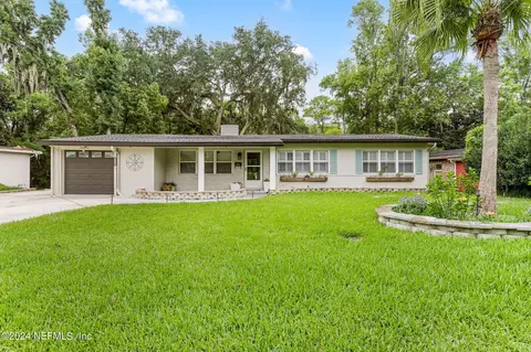2134 Mercer Cir S, Jacksonville, FL 32217