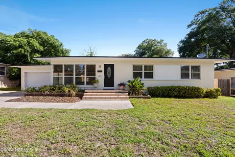 8441 Jacinto St, Jacksonville, FL 32211