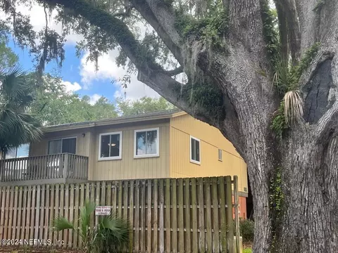 1800 Park Ave #354, Orange Park, FL 32073