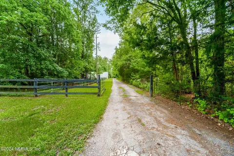 7836 Townsend Rd, Jacksonville, FL 32244