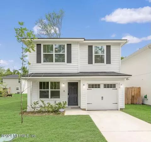 3015 Harbison St, Jacksonville, FL 32218