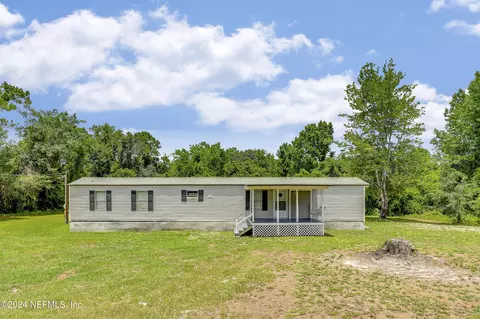 127 Moccasin Creek Dr, Palatka, FL 32177