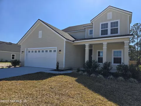 3554 Americana Dr, Green Cove Springs, FL 32043