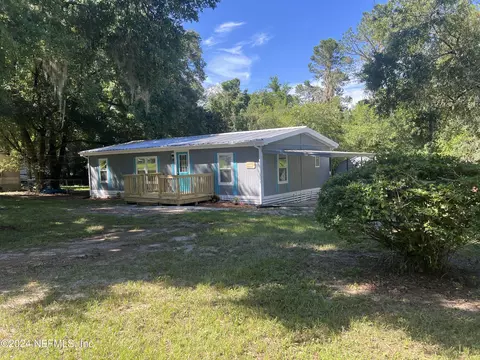 6401 Cascade Dr, Keystone Heights, FL 32656
