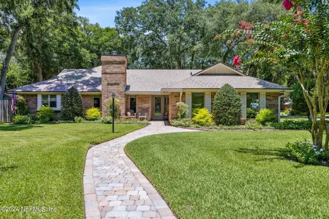 1961 Springbrook Rd, Fernandina Beach, FL 32034