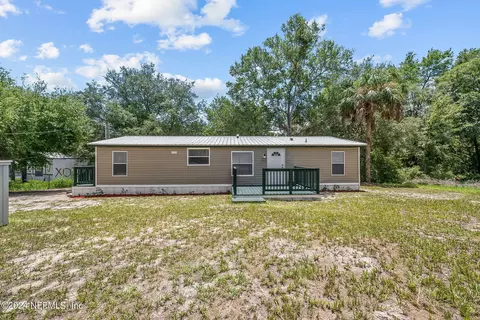 334 Ridge Rd, Satsuma, FL 32189