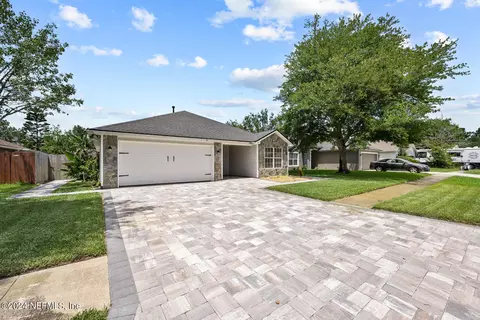 1818 Nettington Ct, Jacksonville, FL 32246