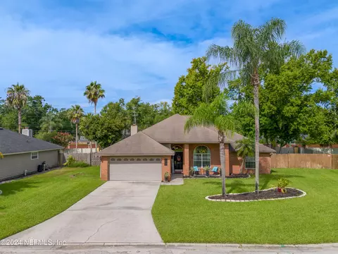 12136 Banyan Tree Dr, Jacksonville, FL 32258