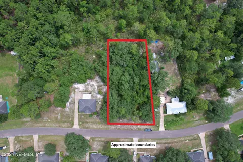145 Blackjack Cir, Hollister, FL 32147