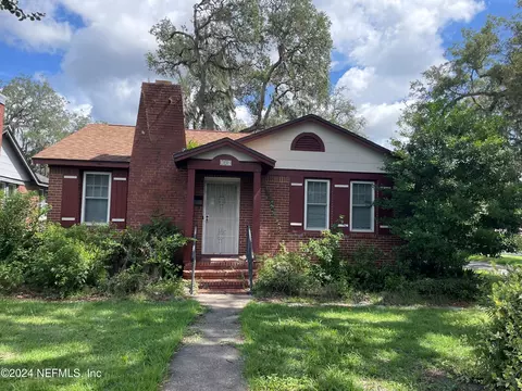 229 W 67th St, Jacksonville, FL 32208