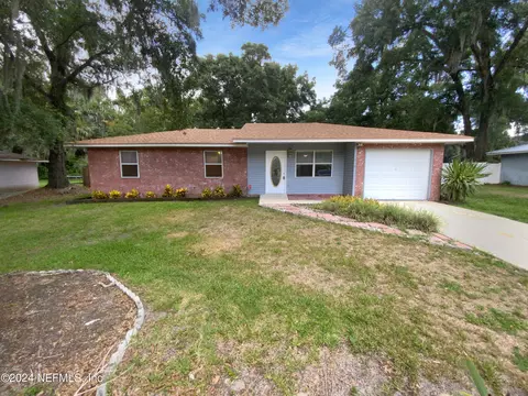 810 Oak St, Green Cove Springs, FL 32043