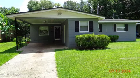2509 Una Dr, Jacksonville, FL 32216