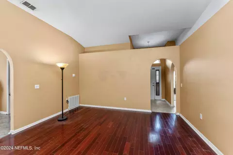 7413 Overland Park Blvd, Jacksonville, FL 32244