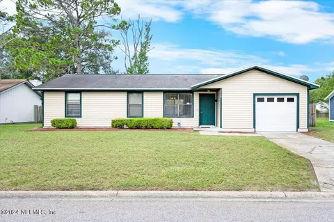 6466 Sierra Dr, Jacksonville, FL 32244