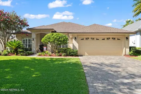 1555 Barrington Cir, Saint Augustine, FL 32092