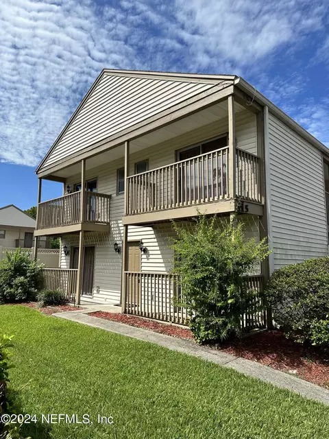 2300 Twelve Oaks Dr #H5, Orange Park, FL 32065