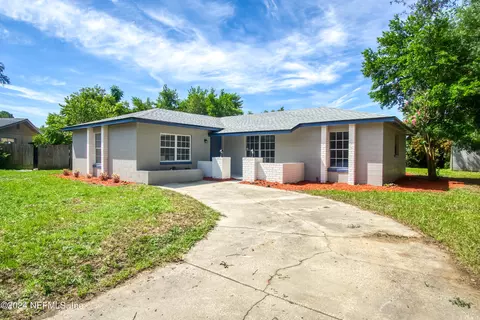 6018 W Jaguar Ct, Jacksonville, FL 32244