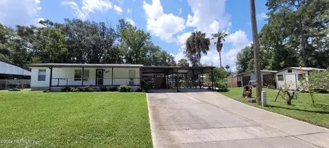 468 Cove Dr, Satsuma, FL 32189