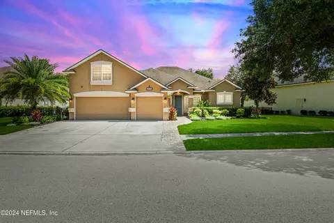 5972 Shadehill Rd, Jacksonville, FL 32258