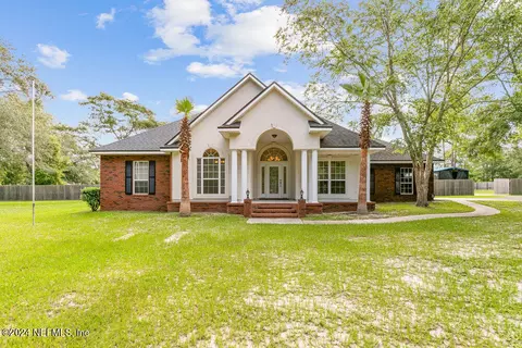 12420 W Confederate Dr, Glen Saint Mary, FL 32040