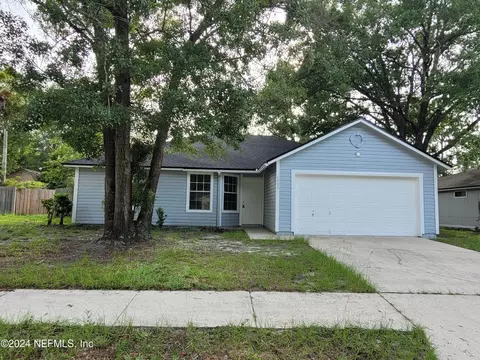 7000 Huntington Woods Cir E, Jacksonville, FL 32244