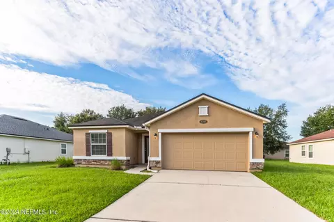 6398 Pinewood Hills Dr, Jacksonville, FL 32218