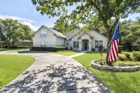 1945 Quaker Ridge Dr, Green Cove Springs, FL 32043