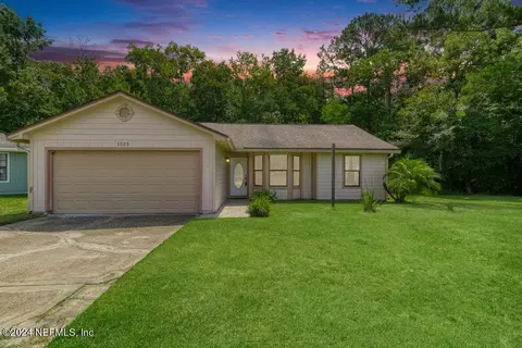 1525 Ibis Dr, Orange Park, FL 32065