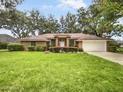 2793 Chelsea Cove Dr, Jacksonville, FL 32223