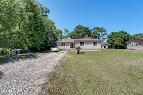 7471 Birdies Rd, Jacksonville, FL 32256