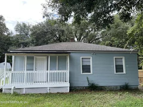 8025 Marion Cir, Jacksonville, FL 32208
