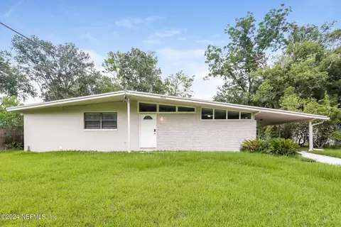 7003 Rollo Rd, Jacksonville, FL 32205