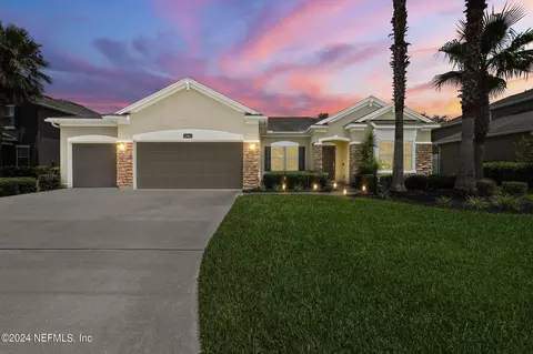 281 S Field Crest Dr, Saint Augustine, FL 32092