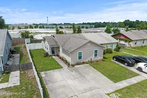 8837 Ivey Rd, Jacksonville, FL 32216