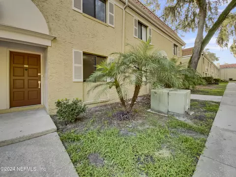 5811 Atlantic Blvd #145, Jacksonville, FL 32207