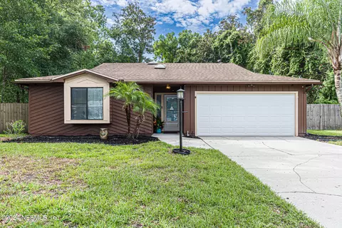 6301 Island Forest Dr, Fleming Island, FL 32003
