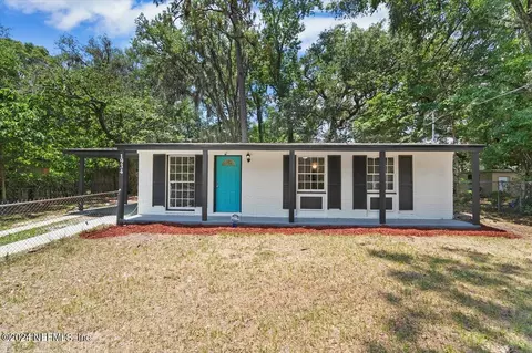 1934 Leonid Rd, Jacksonville, FL 32218