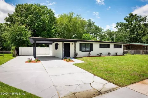 2152 Bills Dr, Jacksonville, FL 32210