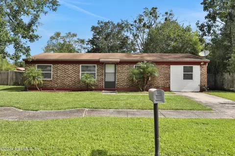8535 Frost St N, Jacksonville, FL 32221
