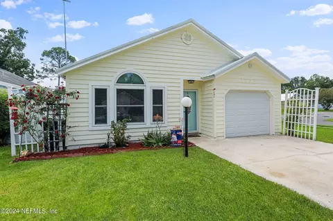 1853 Quebec Ct, Middleburg, FL 32068