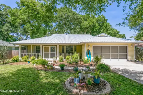215 Hawthorne Rd, Saint Augustine, FL 32086