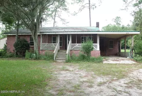 10076 River Oak Cir, Glen Saint Mary, FL 32040