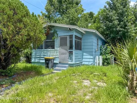 825 Oakley St, Jacksonville, FL 32202
