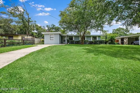 2515 Burlingame Dr E, Jacksonville, FL 32211